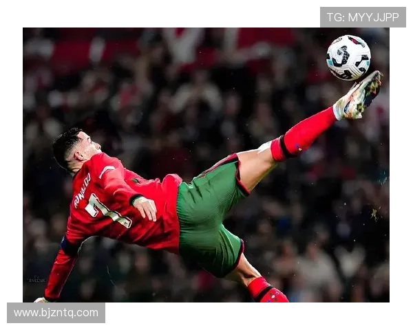 众多足球明星纷纷表达对C罗的喜爱与崇拜之情